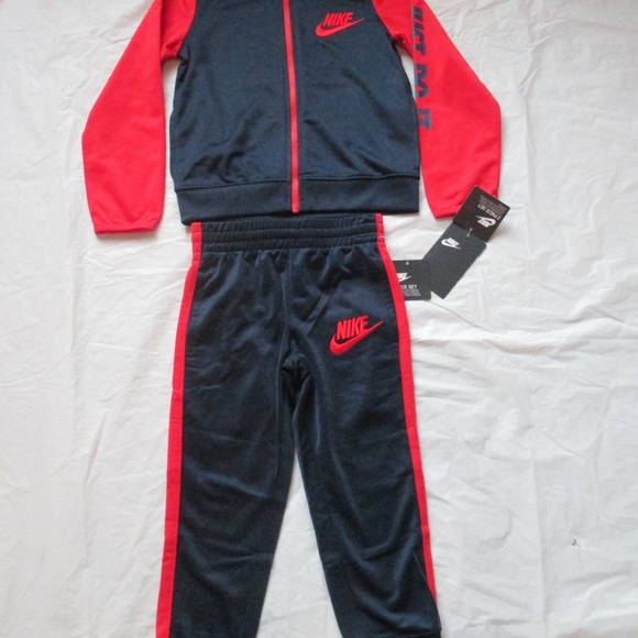 Lucy fashions everything in my Closet is Brand New - Picture 7 of 8